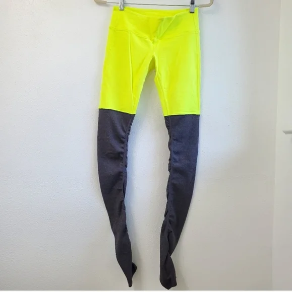 Alo Yoga Goddess Ribbed Bundle of Three Size Small